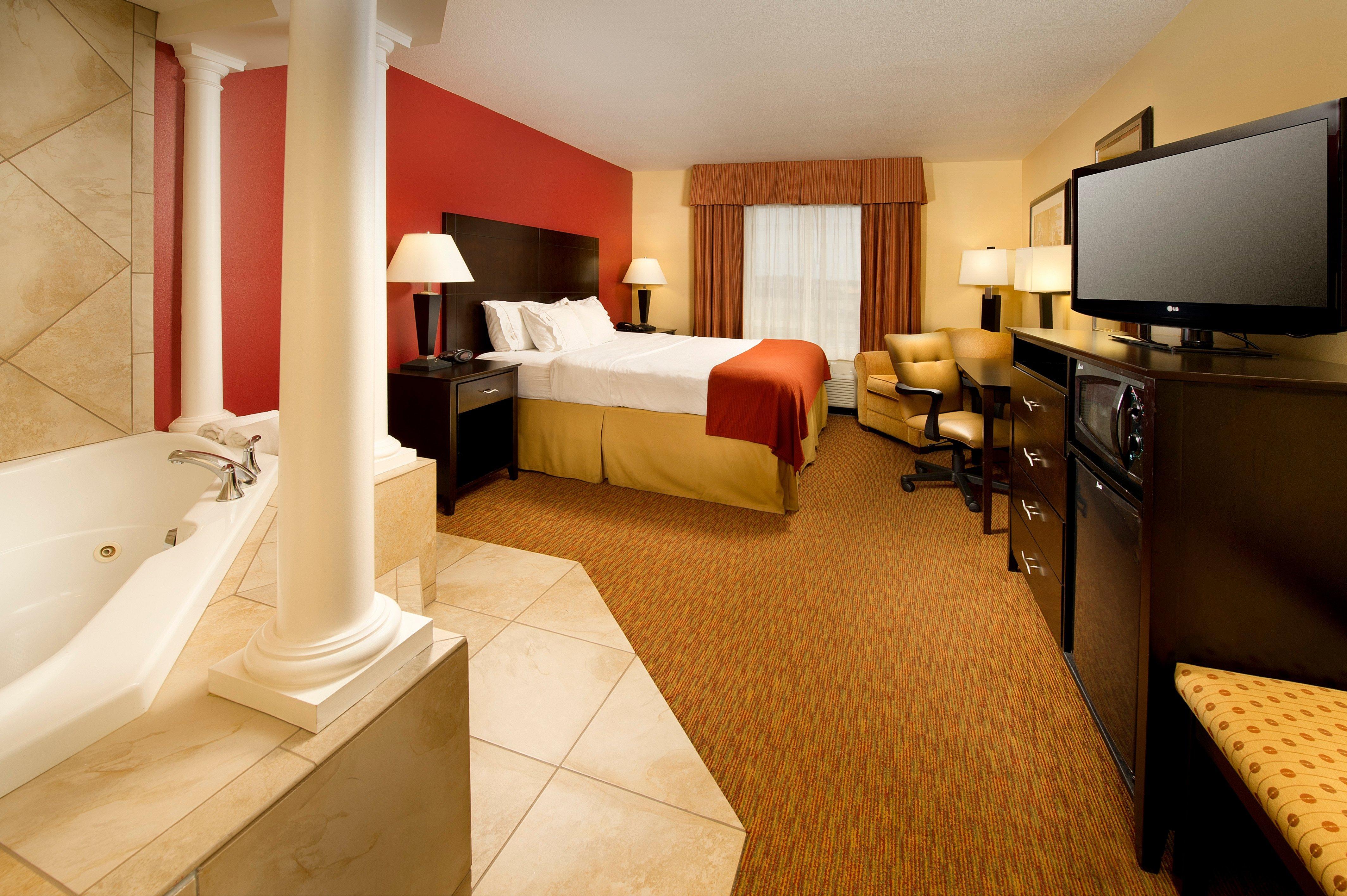 Holiday Inn Express & Suites Schererville, An Ihg Hotel מראה חיצוני תמונה